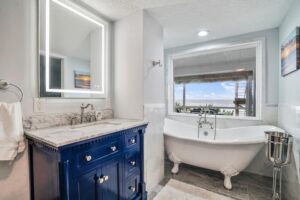 bathroom with bathtub